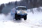 Автомобиль "КАМАЗ" демонстрирует свои возможности на Дмитровском полигоне в Подмосковье. Место: Россия, Московская область, Дмитров. Автор: Алексей Панов. КАМАЗ