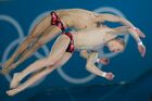 Россияне Илья Захаров и Виктор Минибаев в синхронных прыжках в воду с 10-метровой вышки на ХХХ Олимпийских играх в Лондоне. Место: Великобритания, Лондон. Автор: Александр Вильф. ОИ - 2012. Синхронные прыжки в воду. Мужчины. Вышка. 10 метров