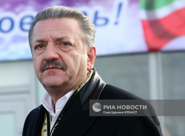 Президент группы АСТ Тельман Исмаилов в Грозном