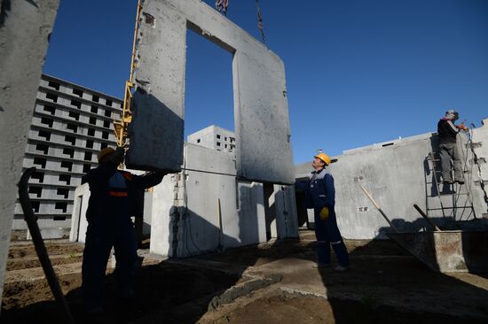 Строительство нового микрорайона "Просторный" в Новосибирске