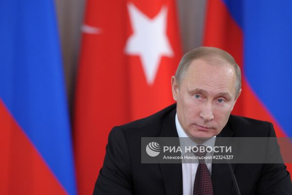 Рабочая поездка В.Путина в Северо-Западный федеральный округ