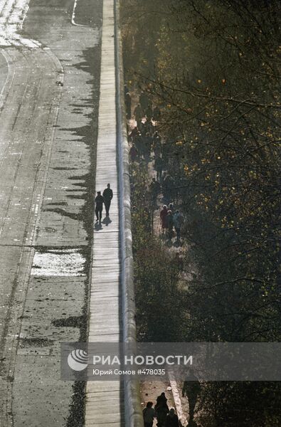 По ту и другую стороны "Берлинской стены"