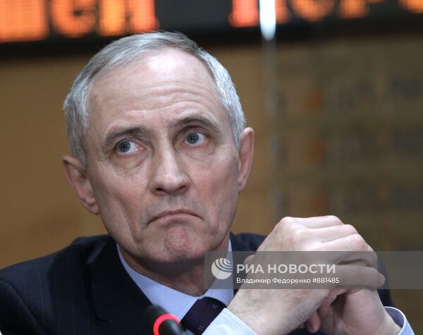 Алекей Завьялов