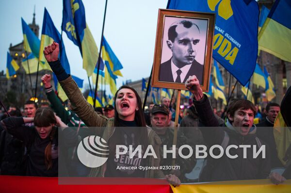 Марш в честь дня образования Украинской Повстанческой армии прошел в Киеве