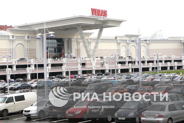 Открытие первого в России тематического шопинг молла VEGAS