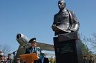 Открытие памятника генерал-лейтенанту инженерных войск Д.М. Карбышеву в Евпатории
