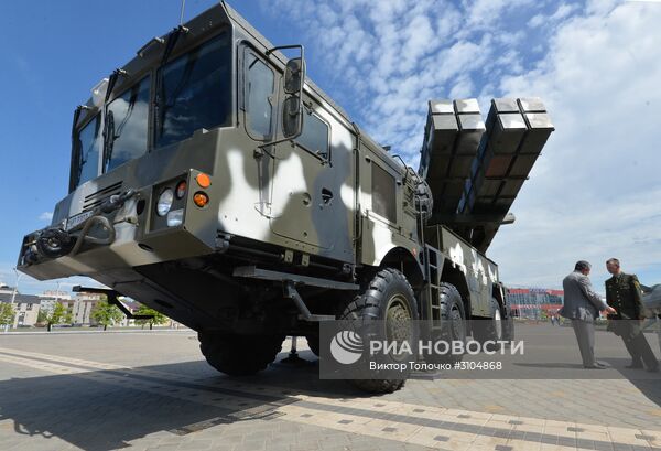 Открытие 8-й Международной выставки вооружения и военной техники Milex-2017