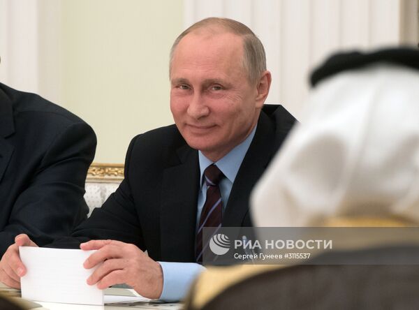 Встреча президента РФ Владимира Путина с заместителем наследного принца Саудовской Аравии Мухаммадом ибн Салманом Аль Саудом