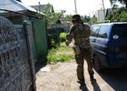 Боец народного ополчения Донбасса недалеко от международного аэропорта Донецка, где произошло вооруженное столкновение. Место: Украина, Донецк. Автор: Наталья Селиверстова/РИА Новости. Ситуация в районе международного аэропорта Донецка