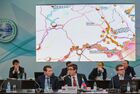Председатель государственного комитета Республики Башкортостан по транспорту и дорожному хозяйству Ильяс Муниров и начальник отдела Департамента международного сотрудничества Министерства транспорта РФ Тимур Мухаметьянов (в центре слева направо) на заседании Специальной рабочей группы Шанхайской организации сотрудничества (ШОС) по развитию транзитного потенциала. Место: Россия, Республика Башкортостан, Уфа. Автор: Вадим Брайдов/РИА Новости. Заседание Специальной рабочей группы ШОС по развитию транзитного потенциала