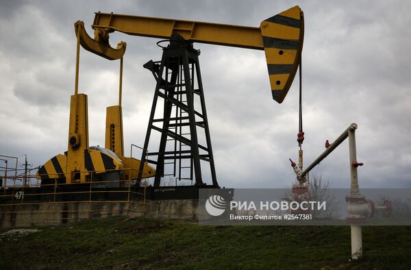 Нефтяные насосы в поселке Ахтырский Краснодарского края