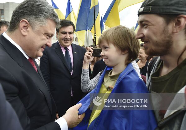 Президент Украины П.Порошенко назначил М.Саакашвили главой Одесской области
