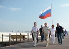 18 августа 2015. Президент России Владимир Путин (справа на первом плане), спикер Совета Федерации РФ Валентина Матвиенко и министр обороны РФ, президент Русского географического общества Сергей Шойгу (справа на втором плане) на смотровой площадке возрожденной Константиновской казематированной батареи в Севастополе. Место: Россия, Крымский федеральный округ, Севастополь. Автор: Алексей Никольский/РИА Новости. Рабочая поездка президента РФ В.Путина в Крым