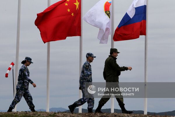 Российско-китайские учения "Морское взаимодействие-2015" во Владивостоке