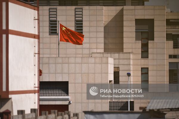Взрыв у здания китайского посольства в Бишкеке
