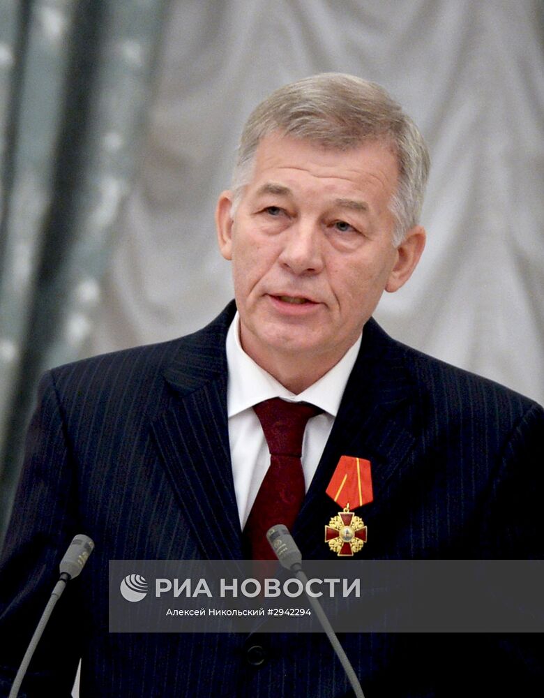 22 сентября 2016. Ректор Московского государственного университета путей сообщений (МИИТ) Борис Левин на церемонии вручения в Кремле президентом РФ Владимиром Путиным государственных наград. Место: Россия, Москва. Автор: Алексей Никольский/РИА Новости. Церемония вручения государственных наград в Кремле