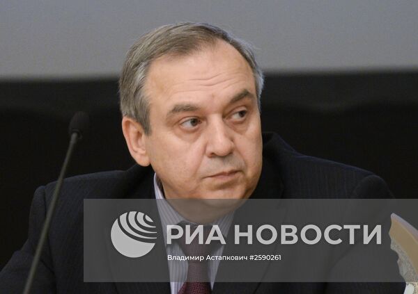 Круглый стол, посвященный первой годовщине воссоединения Крыма с Россией