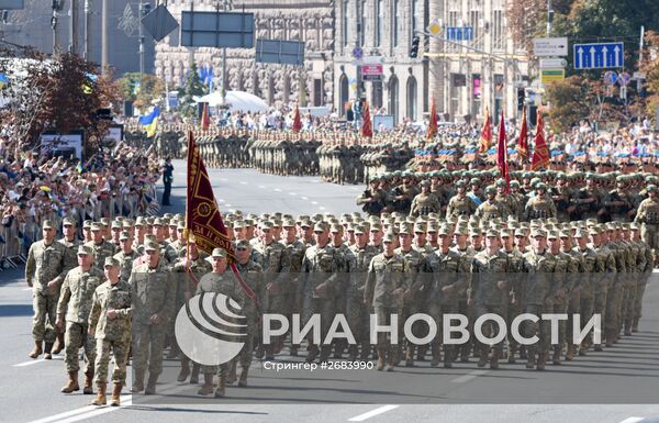 Марш в честь Дня Независисмости в Киеве