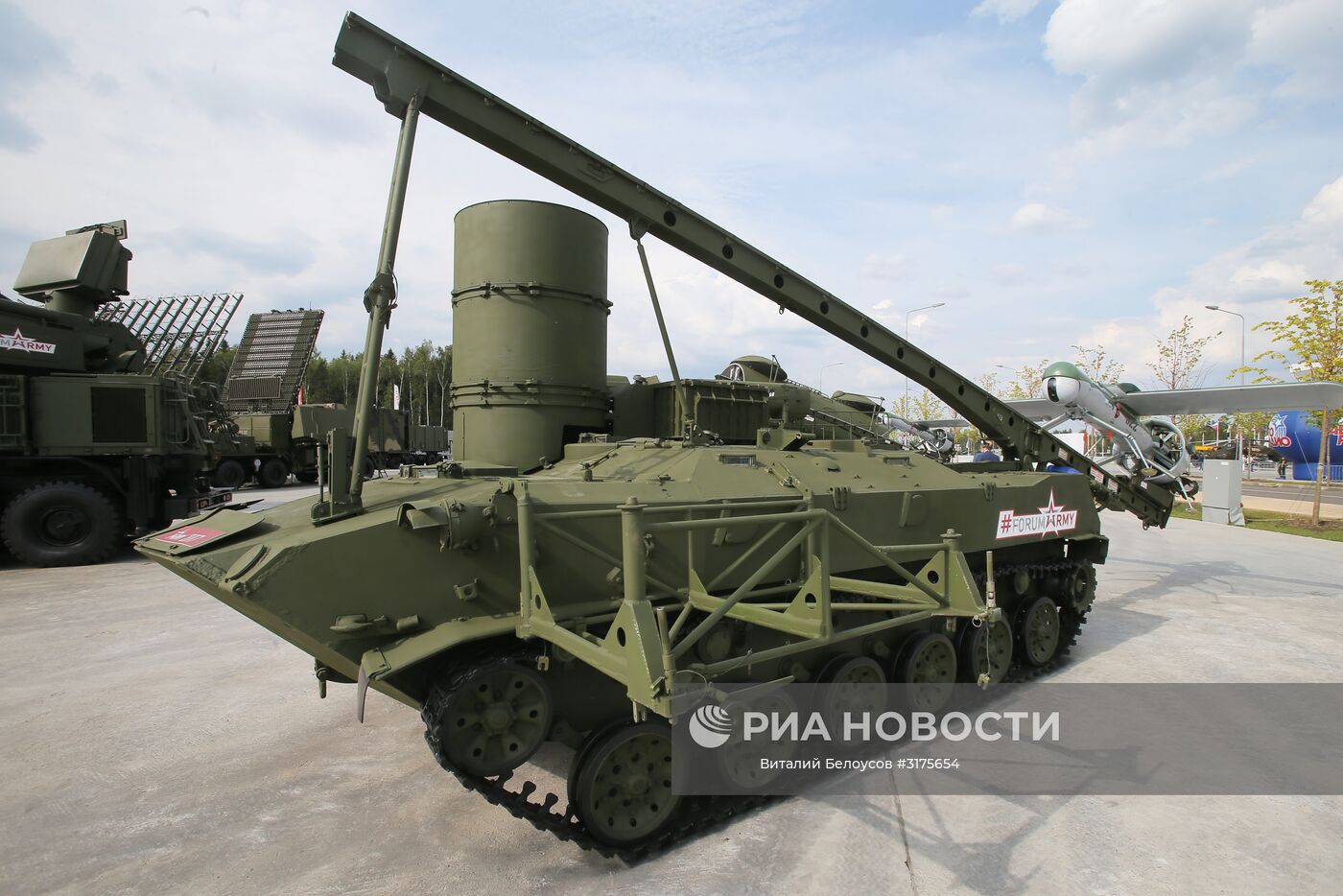 Наземный пункт дистанционного управления НПДУ из состава комплекса "Строй-П" на международном военно-техническом форуме "Армия-2017" в Московской области. Место: Россия, Московская область. Автор: Виталий Белоусов/РИА Новости. Открытие международного военно-технического форума "Армия-2017"