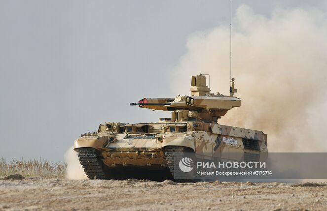 Боевая машина огневой поддержки БМПТ "Терминатор-3" во время показа современных и перспективных образцов вооружения, военной и специальной техники в рамках международного военно-технического форума "Армия-2017". Место: Россия, Московская область. Автор: Михаил Воскресенский/РИА Новости. Открытие международного военно-технического форума "Армия-2017"