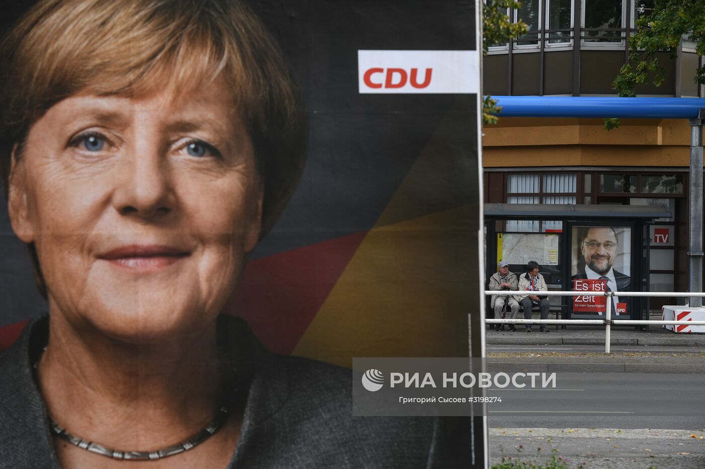 Предвыборная агитация на одной из улиц Берлина накануне парламентских выборов в Германии. Место: Германия, Берлин. Автор: Григорий Сысоев/РИА Новости. Берлин накануне парламентских выборов в Германии