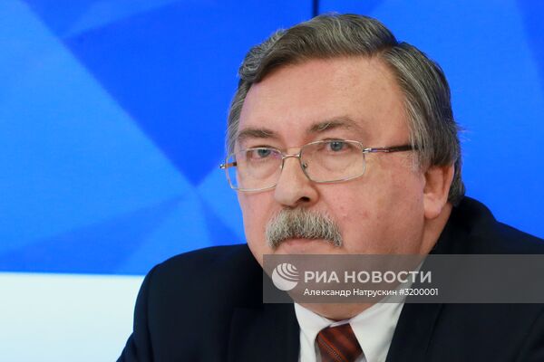 П/к члена коллегии МИД РФ, директора Департамента по вопросам нераспространения и контроля над вооружениями МИД России М.Ульянова