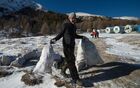 Акция по очистке от мусора у подножия горы Белуха