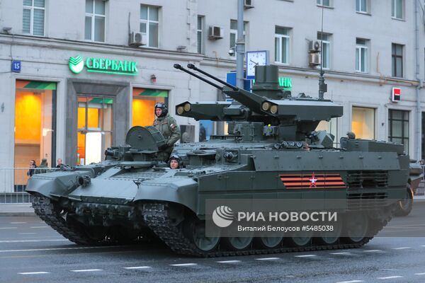 Репетиция парада Победы на Красной площади