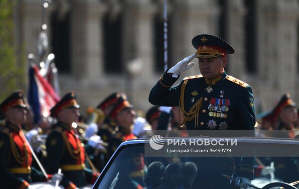 Военный парад, посвящённый 73-й годовщине Победы в ВОВ