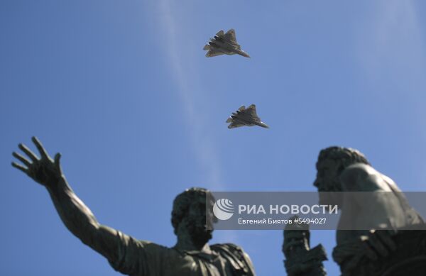 Военный парад, посвящённый 73-й годовщине Победы в ВОВ