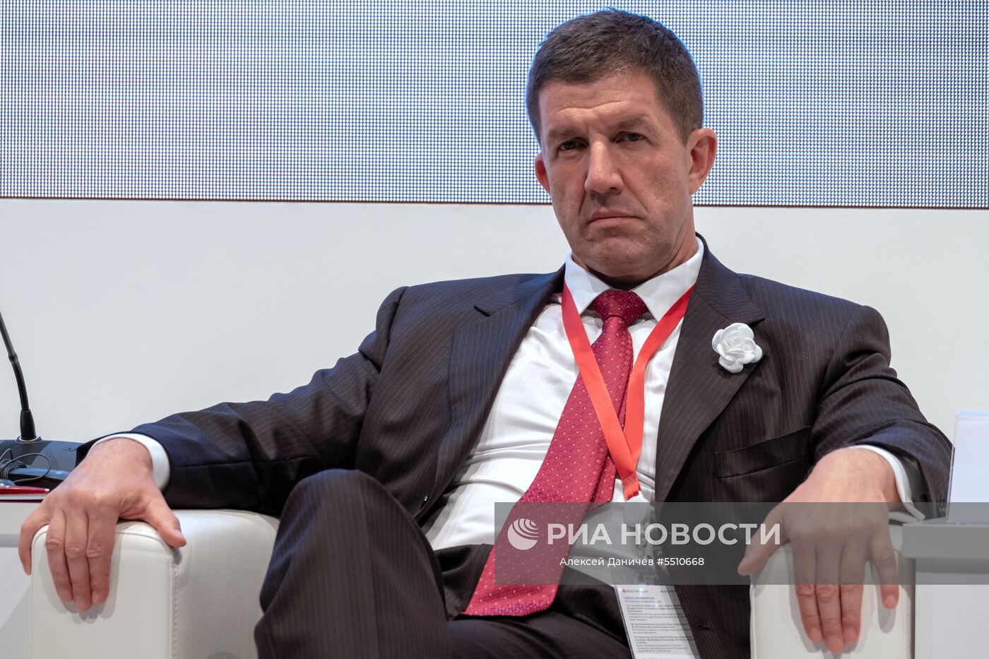 Президент, ПАО «Ростелеком» Михаил Осеевский во время дискуссии "Умная среда: новый уровень развития городов" в конференц-зале Петербургского международного экономического форума. Место: Россия, Санкт-Петербург. Автор: Алексей Даничев/РИА Новости. Петербургский международный экономический форум. День первый