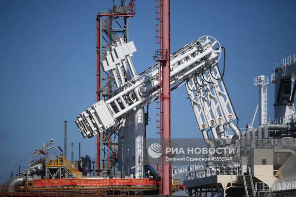 Прибытие двух танкеров со сжиженным газом проекта "Ямал СПГ" в Китай