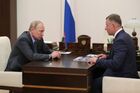 Президент РФ В. Путин встретился с министром МЧС Е. Зиничевым