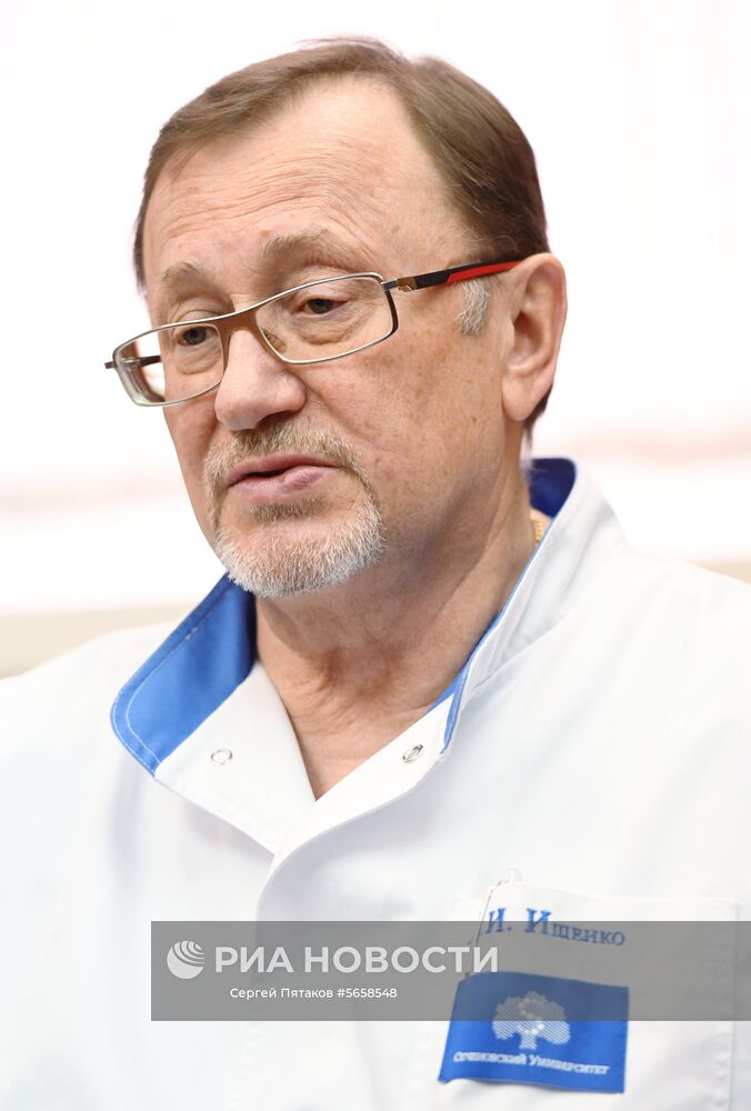 Заведующий кафедрой акушерства и гинекологии №1 лечебного факультета Первого Московского государственного медицинского университета имени Ивана Михайловича Сеченова (МГМУ имени И. М. Сеченова) Анатолий Ищенко. Место: Россия, Москва. Автор: Сергей Пятаков/РИА Новости. Медицинский университет им. И.М. Сеченова