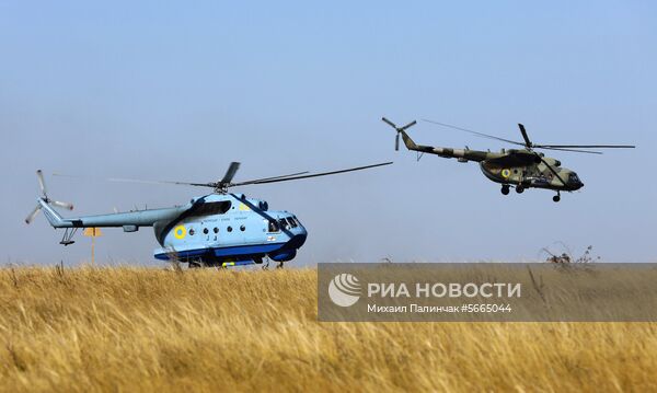 Учения Вооруженных сил Украины на побережье Азовского моря
