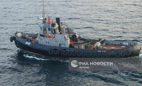 Три корабля ВМС Украины пересекли российскую границу