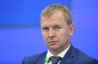 Заместитель председателя правления, руководитель блока "Корпоративный бизнес" Сбербанка Анатолий Попов на сессии "Миссия «Развитие малого бизнеса». Этап «Реализация»" в рамках Петербургского международного экономического форума 2019 (ПМЭФ-2019). Место: Россия, Санкт-Петербург. Автор: Илья Питалев/РИА Новости. Петербургский международный экономический форум. День первый