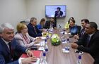 Министр здравоохранения РФ Вероника Скворцова и министр финансов и государственного кредита Республики Никарагуа Иван Акоста (справа) во время подписания меморандума о сотрудничестве в рамках Петербургского международного экономического форума 2019 (ПМЭФ-2019). Место: Россия, Санкт-Петербург. Автор: Илья Питалев/РИА Новости. Петербургский международный экономический форум. День первый