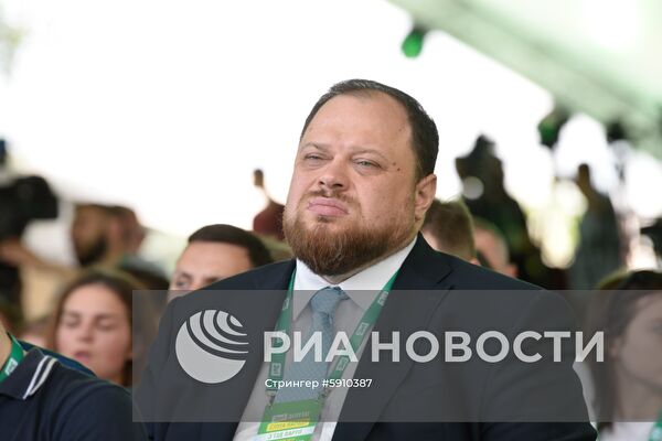 Съезд партии "Слуга народа" в Киеве
