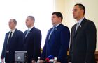 Народный совет ЛНР принял отставку И. Плотницкого