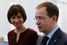 Министр культуры РФ Владимир Мединский и исполняющая обязанности директора театра Снежана Любарь на открытии после реконструкции малой сцены Новосибирского академического театра оперы и балета – концертного зала имени дирижера Исидора Зака. Место: Россия, Новосибирская область, Новосибирск. Автор: Александр Кряжев/РИА Новости. Открытие после реконструкции малой сцены Новосибирского академического театра оперы и балета