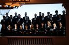Хор во время концерта в честь открытия после реконструкции малой сцены Новосибирского академического театра оперы и балета – концертного зала имени дирижера Исидора Зака. Место: Россия, Новосибирская область, Новосибирск. Автор: Александр Кряжев/РИА Новости. Открытие после реконструкции малой сцены Новосибирского академического театра оперы и балета