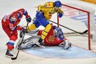 Игрок сборной России Алексей Марченко, игрок сборной Швеции Деннис Эверберг и
вратарь сборной России Василий Кошечкин (слева направо) в матче второго этапа Еврохоккейтура 2017/18 "Кубок Первого канала" между сборными командами России и Швеции. Место: Россия, Москва. Автор: Владимир Песня/РИА Новости. Хоккей. Кубок Первого канала. Матч Россия - Швеция