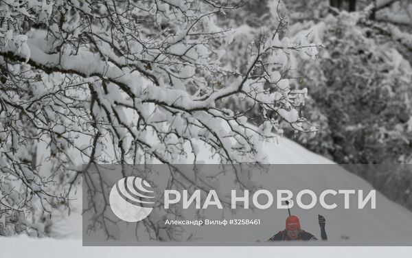 Биатлон. III этап Кубка мира. Женщины. Гонка преследования