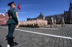 Парадный расчет "Юнармии" на военном параде, посвященном 73-й годовщине Победы в Великой Отечественной войне 1941-1945 годов. Место: Россия, Москва. Автор: Григорий Сысоев/РИА Новости. Военный парад, посвящённый 73-й годовщине Победы в ВОВ