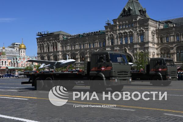 Военный парад, посвящённый 73-й годовщине Победы в ВОВ