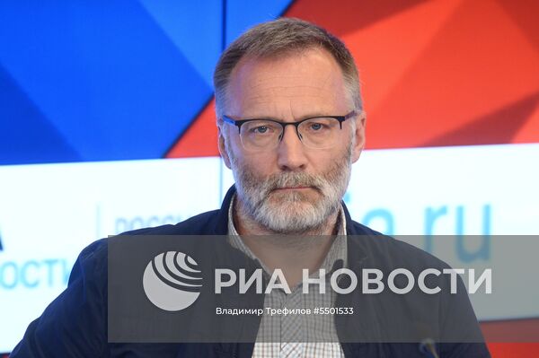 Круглый стол на тему: "Американский ультиматум Ирану"