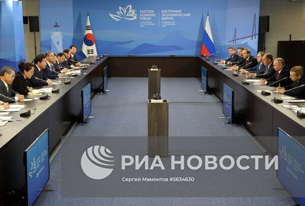 Рабочая поездка президента РФ В. Путина в Дальневосточный федеральный округ. День третий