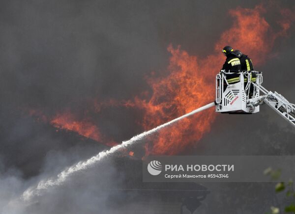 Пожар на территории Северной ТЭЦ в Мытищах