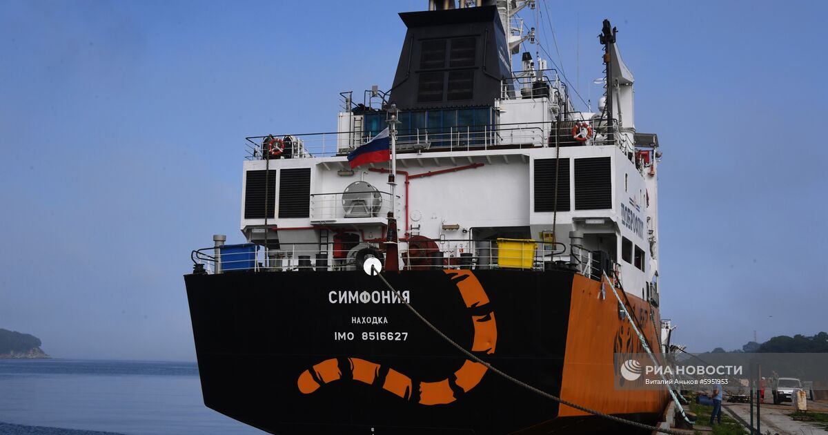 Стр южно морской доброфлот в реальном времени. Стр южно морской доброфлот в реальном времени. Доброфлот корабль. Стр южно морской доброфлот в реальном времени. Стр южно морской доброфлот в реальном времени.